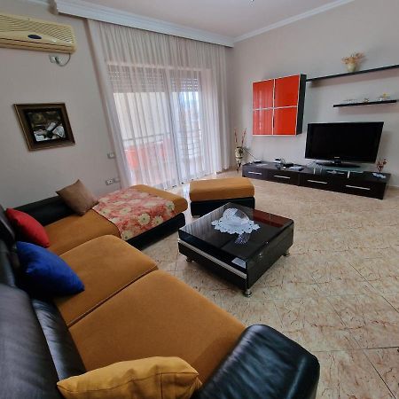 Apartament Orion Vlorë エクステリア 写真