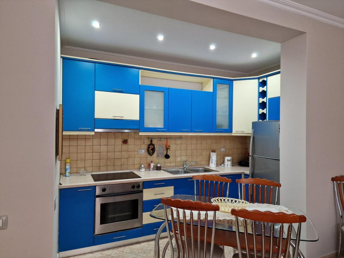 Apartament Orion Vlorë エクステリア 写真