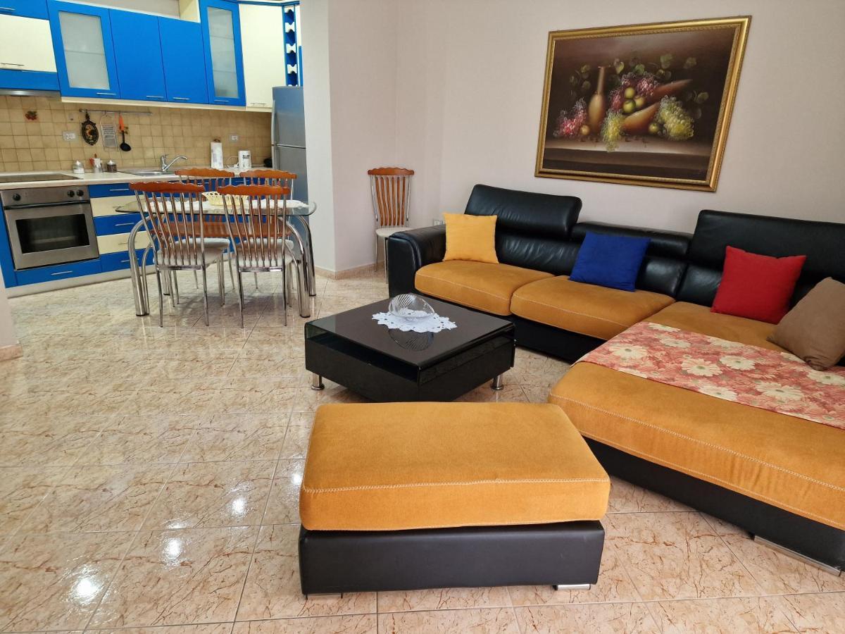 Apartament Orion Vlorë エクステリア 写真