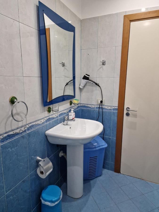 Apartament Orion Vlorë エクステリア 写真