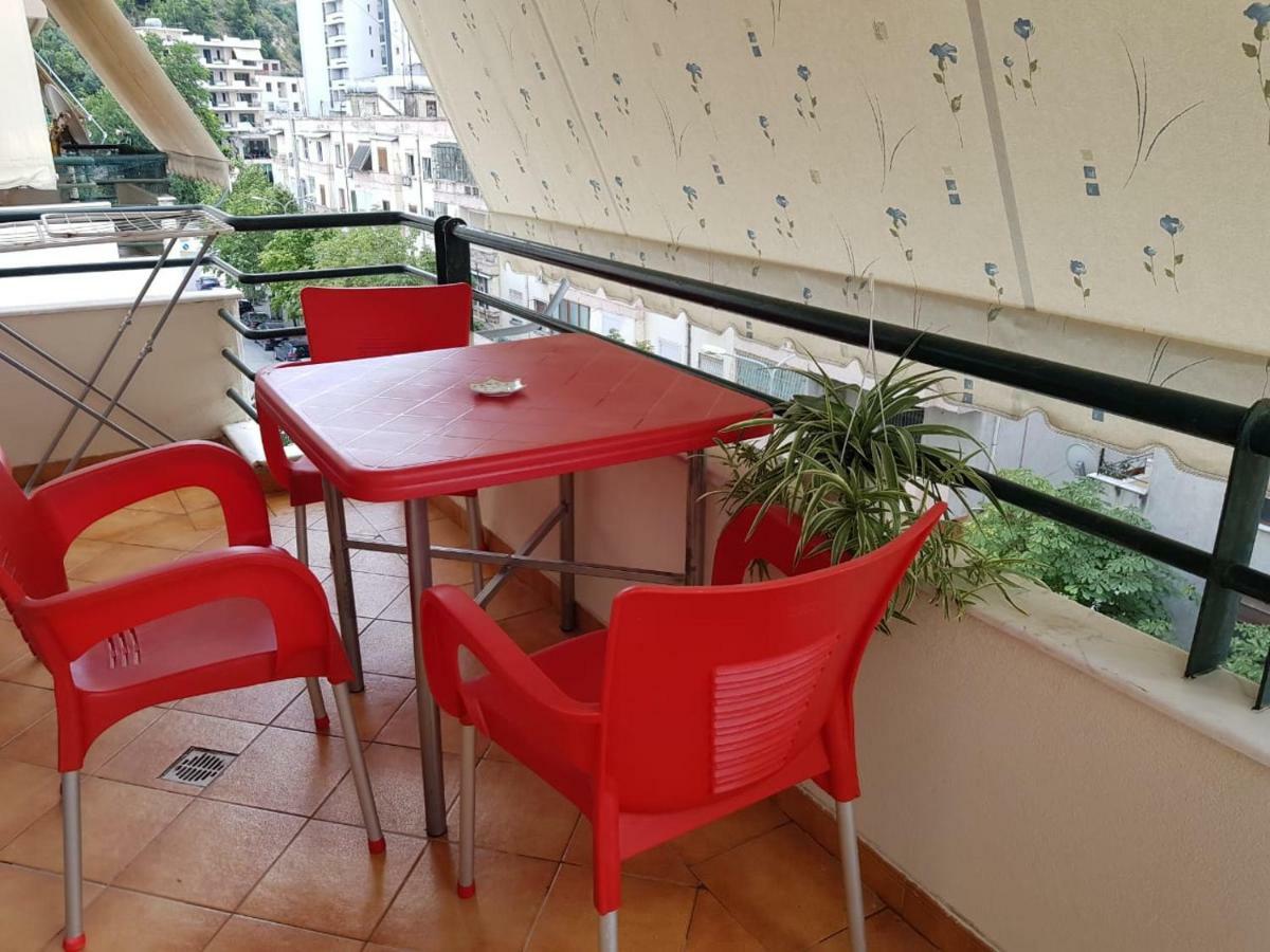 Apartament Orion Vlorë エクステリア 写真